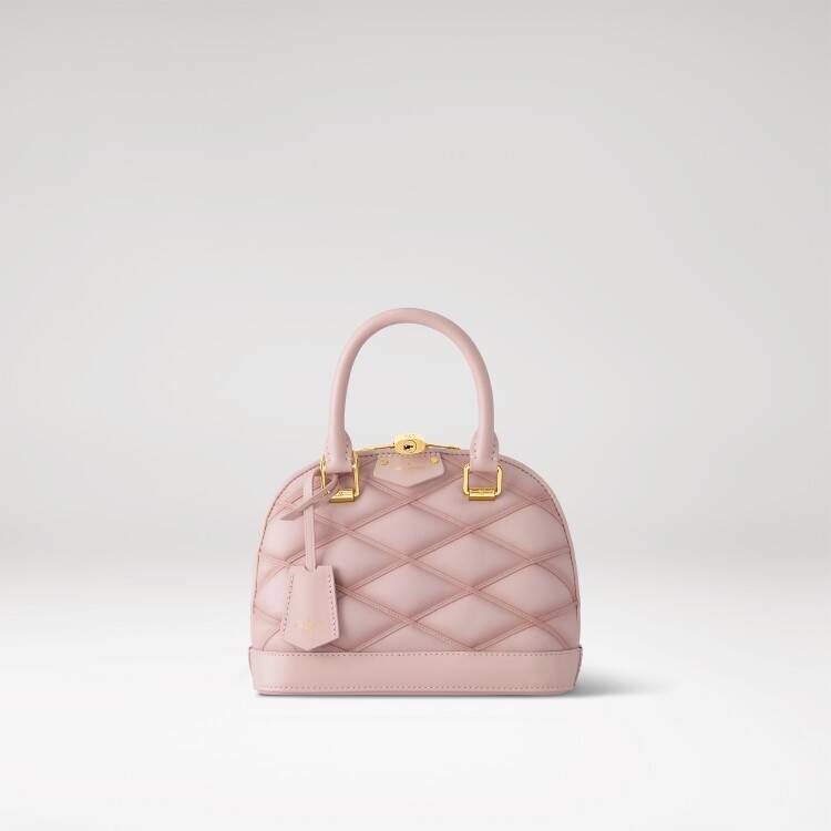 革新的なショッピングバッグ風のフォルムが目を引くルイ・ヴィトンの新作バッグ「アトランティス」