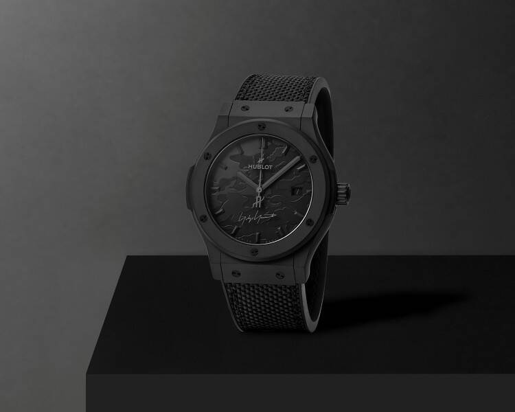 Hublot × Yohji Yamamoto、 黒を“色”から解放する──ウォッチメイキングとモードの美学が交差する瞬間