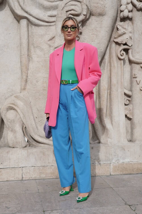 色を制する者がおしゃれを制する! 「カラー・オン・カラー」のトレンドにテクニック有り【パリスナップ】