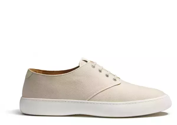 「伊勢丹新宿店メンズ館で「J.M. ウエストン」のポップアップを開催。新作キャンバススニーカーが世界先行販売」の画像