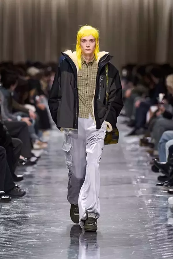 「ディオール 2026-27年ウィンターコレクション ― ジョナサン・アンダーソンが描く、歴史と自発性が交差するフラヌールの肖像」の画像