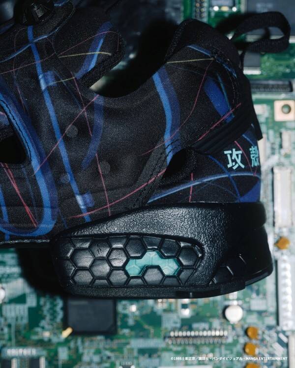 リーボック × アトモス × 攻殻機動隊──“身体の拡張”を履く、「INSTAPUMP FURY」コラボが登場