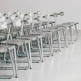 「新宿伊勢丹でヴィンテージのデザイナーズ作品と現代アーティストによる家具作品をひとつの空間でスタイリング提案」の画像5