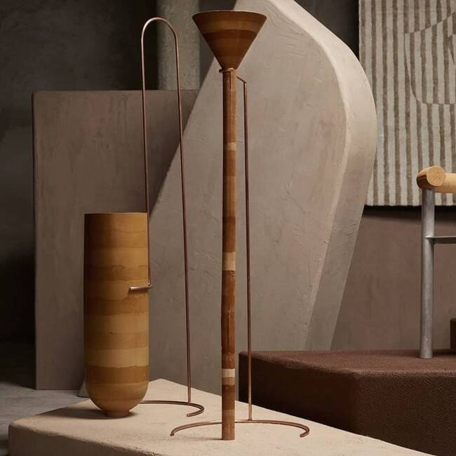 新宿伊勢丹でヴィンテージのデザイナーズ作品と現代アーティストによる家具作品をひとつの空間でスタイリング提案