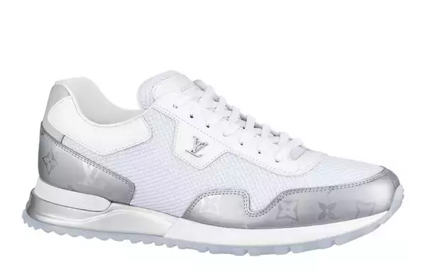 「ルイ・ヴィトンから春への気分を盛り上げる輝きがアクセントのメンズ新作スニーカーとキャップが登場」の画像