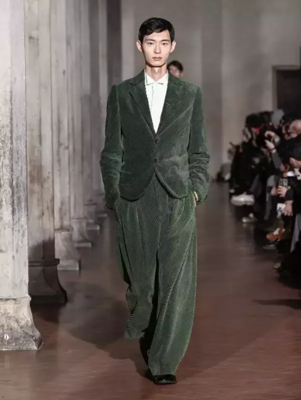 「SOSHIOTSUKI 2026年秋冬、ピッティ・ウオモで提示されたテーラリングの再解釈」の画像