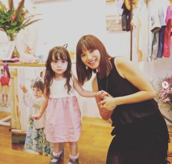 蛯原友里の妹が手掛けるベビー服ブランド エクラージェ が初のポップアップストアをオープン 19年2月19日 エキサイトニュース
