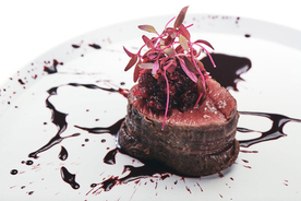 エトロ 世界海洋デーに120本のリサイクルペットボトルで作った100 エコジャケット 2019年6月4日 エキサイトニュース