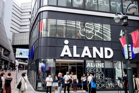 韓国発セレクトショップ「エーランド」50ブランド以上のアイテム展開、店頭には毎週新作を投入