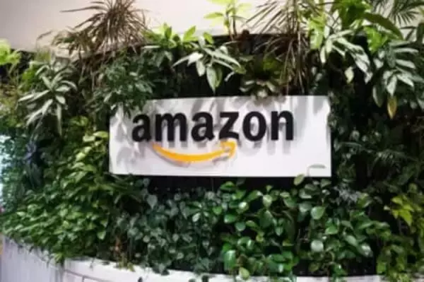 「アマゾン創業者ジェフ・ベゾスがCEOを退任、取締役会長へ」の画像