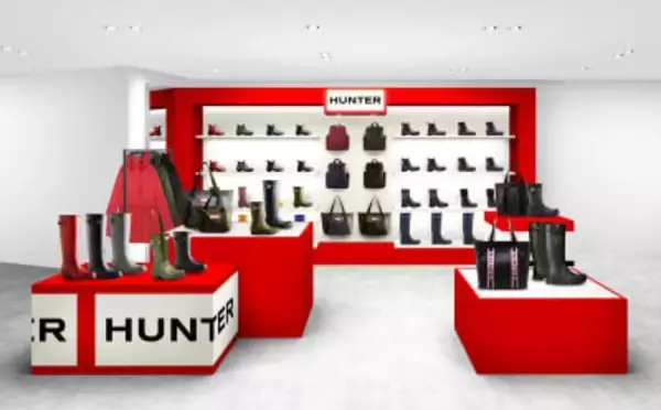 ハンターが関西に初のショップをオープン、店内はブランドロゴをイメージ