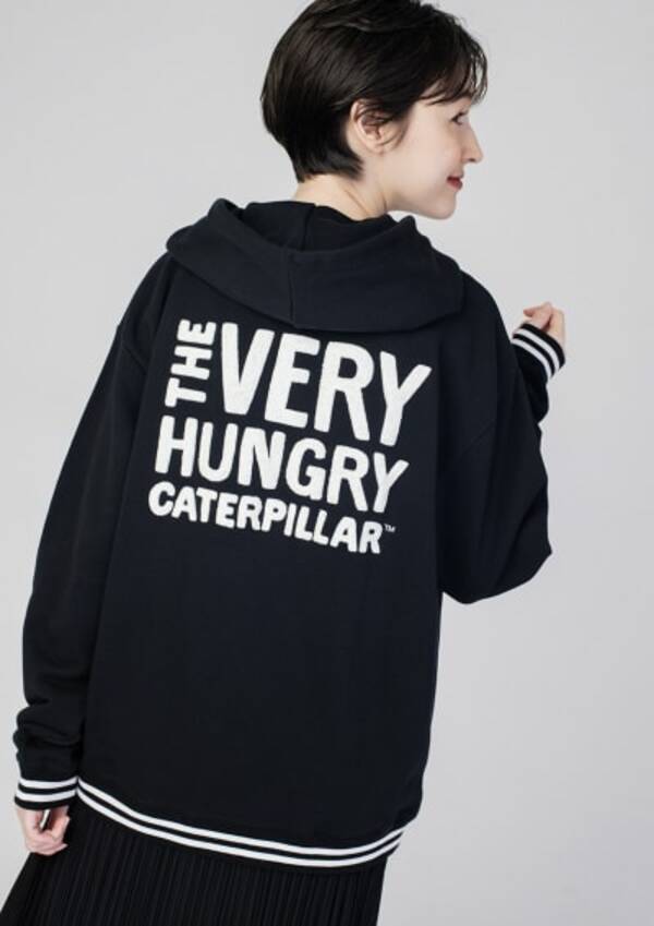 グラニフと はらぺこあおむし がコラボ 絵本の世界観を表現したアイテムを発売 21年10月13日 エキサイトニュース