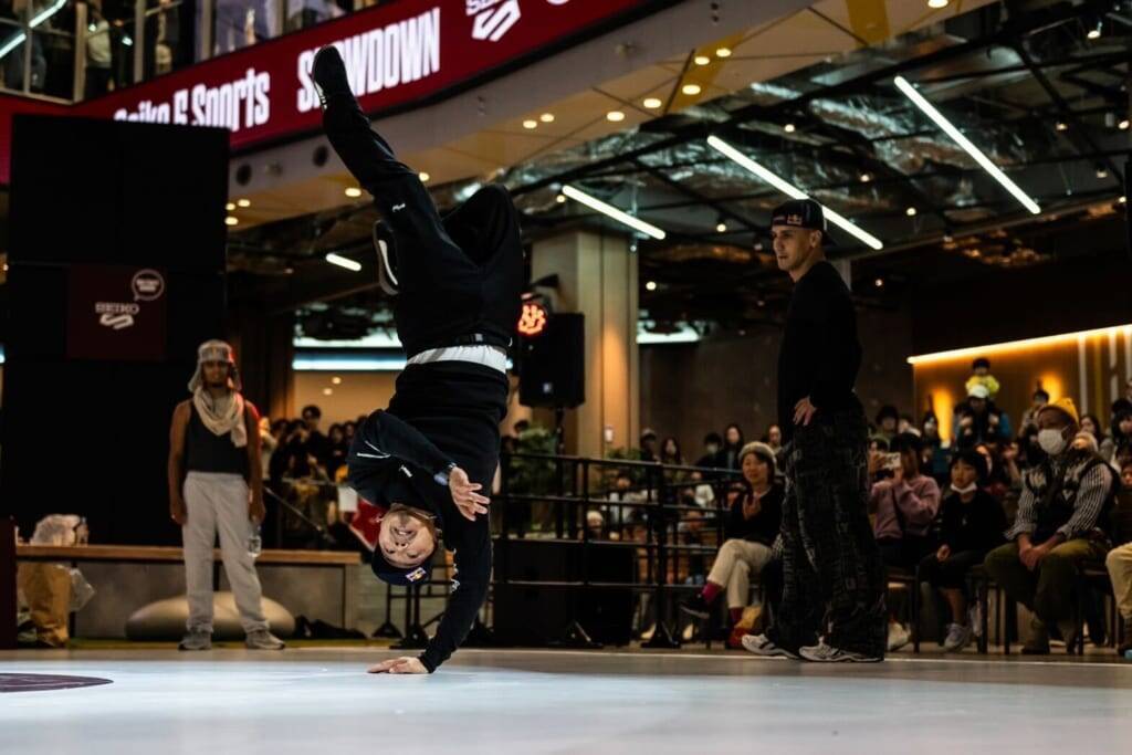 新たなコンセプトのバトルに世界トップレベルのBBOYが挑戦！「Seiko 5 Sports Showdown」