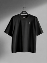 すべては「最初の一滴」から。境界を溶かし、新しい流れを生むブランド『water water』