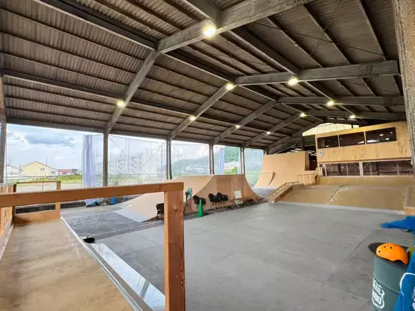 県北最大級の屋内アーバンスポーツパーク「BONDS PARK」が津山にグランドオープン！BMX・スケートボード・ダンスを一年中楽しめる新拠点誕生