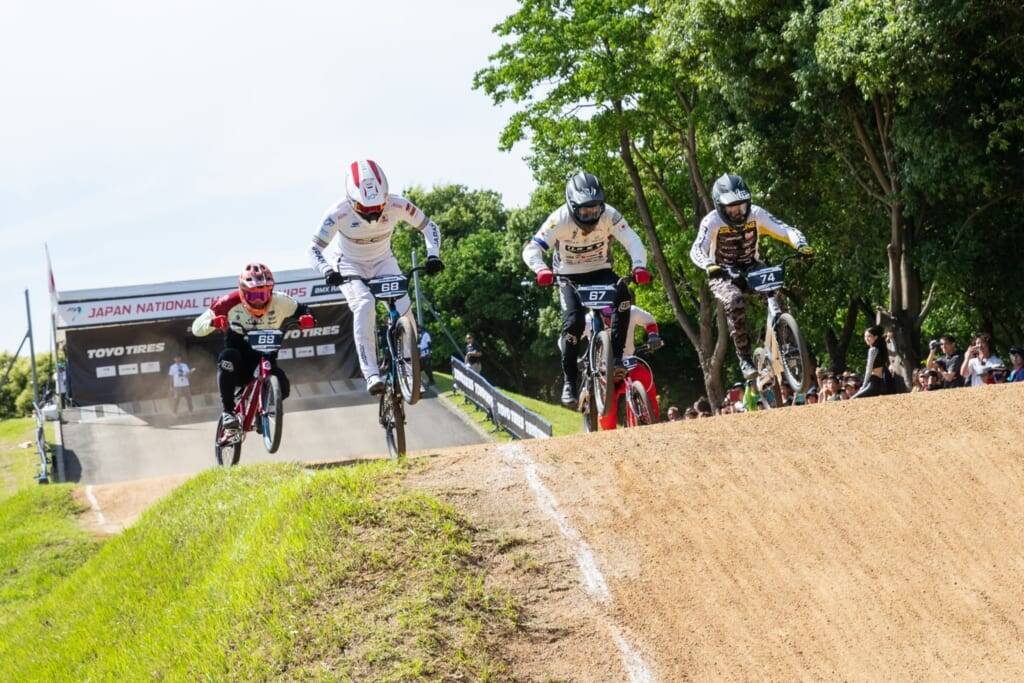 ワールドカップでの快挙から勢い止まらず！男子エリートは増田優一が優勝「第40回全日本自転車競技選手権 – BMXレーシング」