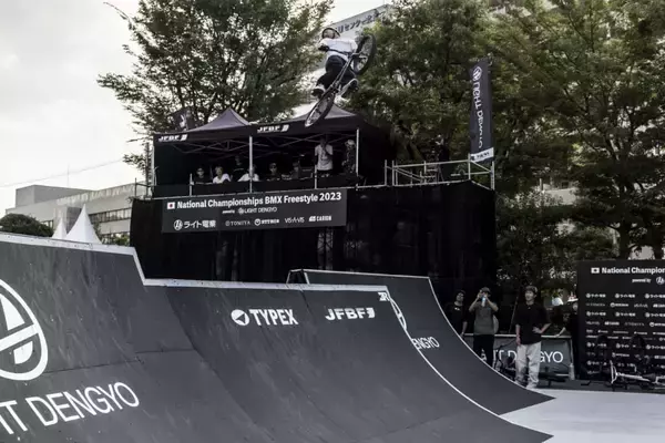 「中村輪夢が前人未踏の大会5連覇、内藤寧々は2度目のタイトルを獲得「第7回全日本BMXフリースタイル選手権」フリースタイル・パーク種目」の画像