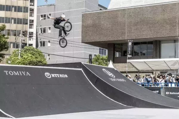 「中村輪夢が前人未踏の大会5連覇、内藤寧々は2度目のタイトルを獲得「第7回全日本BMXフリースタイル選手権」フリースタイル・パーク種目」の画像