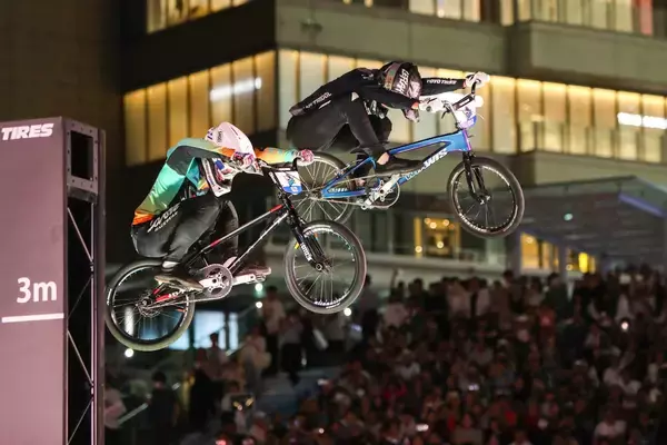 「2026年「TOYO TIRES Downtown BMX」をグランフロント大阪うめきた広場で開催！」の画像