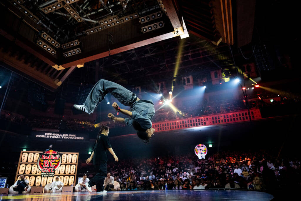 ISSIN & Rikoが優勝！歴史的な一夜となった「Red Bull BC One World Final Tokyo 2025」