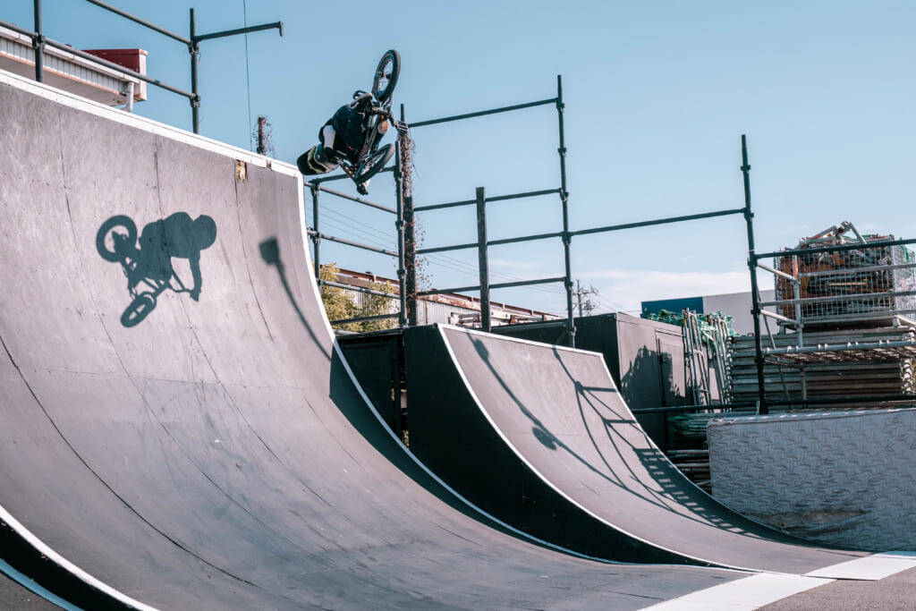 弱冠6歳のBMXライダー田村紬が「フレア男子最年少記録」で自身2つ目のギネス世界記録™を樹立！