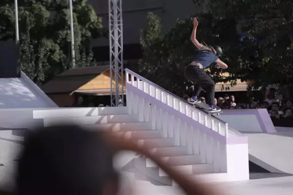 「最後の最後に決め切ったベストトリックで大逆転「World Skateboarding Tour :ローザンヌ・ストリート 2023」- パリ五輪予選大会 / 女子ストリート決勝」の画像