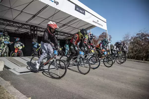 「近年の動向から考える。日本国内におけるBMXレースシーンの今後の可能性について」の画像