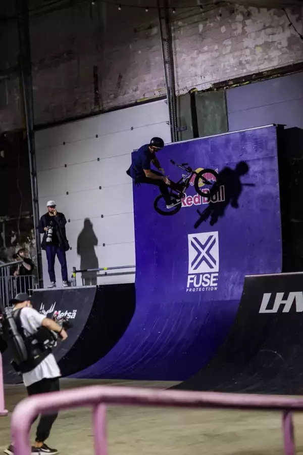 「世界最大級のBMXストリート種目の大会 「SIMPLE SESSION 23」が示すBMXストリートの魅力とは」の画像