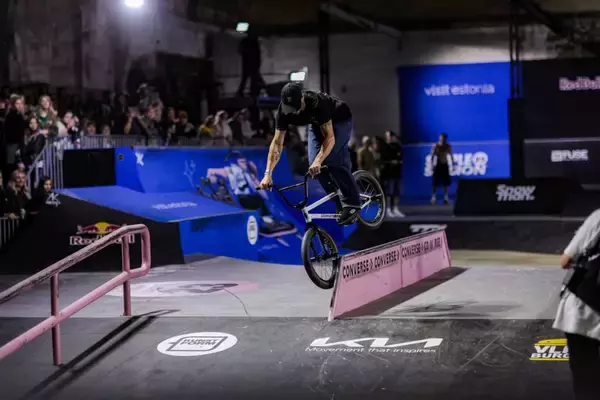 「世界最大級のBMXストリート種目の大会 「SIMPLE SESSION 23」が示すBMXストリートの魅力とは」の画像