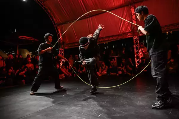 「約70,000人が横浜赤レンガ倉庫でアーバンスポーツに触れた2日間「YOKOHAMA URBAN SPORTS FESTIVAL ’25」〜DAY 1 アフターレポート〜」の画像