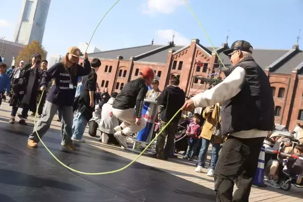 「約70,000人が横浜赤レンガ倉庫でアーバンスポーツに触れた2日間「YOKOHAMA URBAN SPORTS FESTIVAL ’25」〜DAY 1 アフターレポート〜」の画像