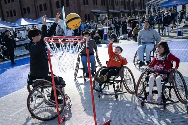 「約70,000人が横浜赤レンガ倉庫でアーバンスポーツに触れた2日間「YOKOHAMA URBAN SPORTS FESTIVAL ’25」〜DAY 1 アフターレポート〜」の画像