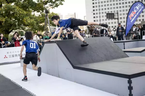 「約70,000人が横浜赤レンガ倉庫でアーバンスポーツに触れた2日間「YOKOHAMA URBAN SPORTS FESTIVAL ’25」〜DAY 1 アフターレポート〜」の画像