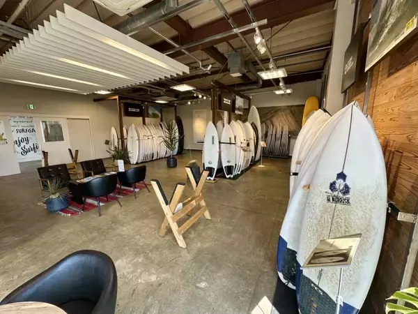 「サーフボードを”所有”しない新時代へ。ムラサキスポーツ「SURFBOARD STATION」が変えるサーフィンの常識」の画像