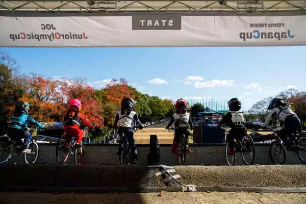 「観戦だけでも楽しめるBMXレースの新たな大会「ジャパン・カップBMXレース2021」」の画像