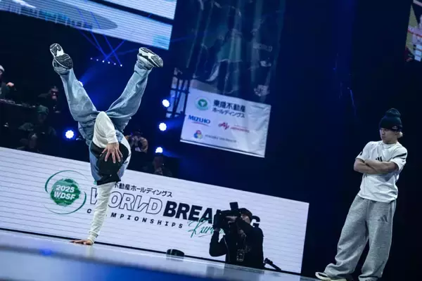 「世界王者の座は挑戦者に。B-Boy ShigekixとB-Girl Royalが世界選手権初優勝「東急不動産ホールディングスWDSF世界ブレイキン選手権2025久留米」」の画像