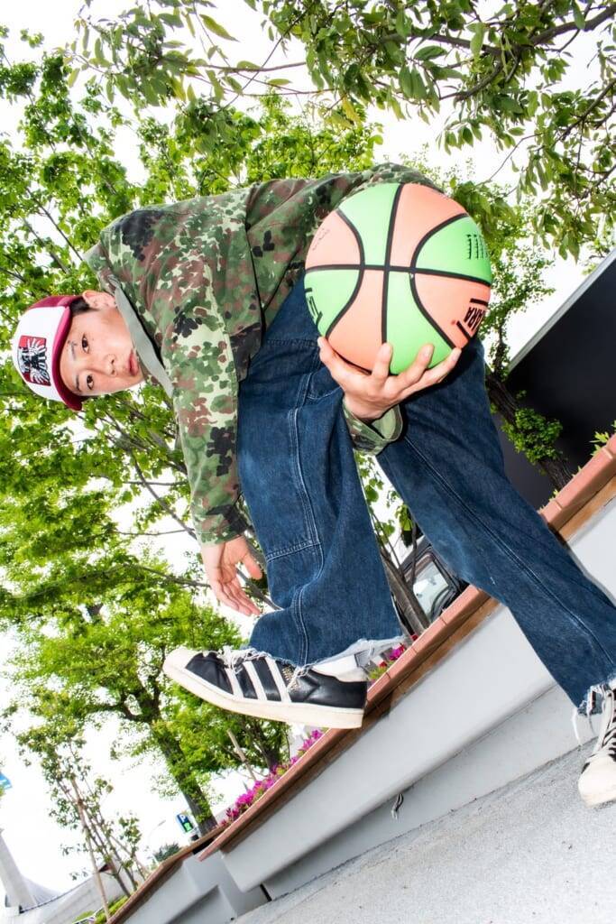 春のストリートを彩る。カルチャーMIXチーム「F.B.D」が提案する春のファッションスタイル