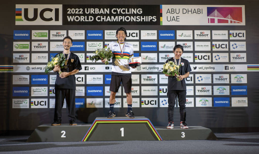 今が人生で一番幸せ。佐々木元が悲願の世界選手権初優勝「2022UCIアーバンサイクリング世界選手権」BMXフラットランド種目