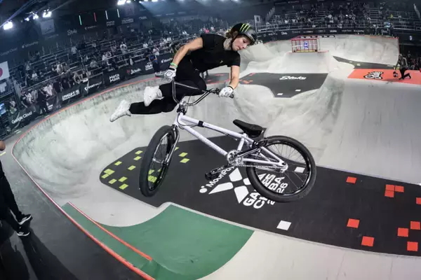 「絶対王者と新王者、そして国内初開催の女子BMXパーク。歴史が動いた2日間「X Games Chiba 2026」」の画像
