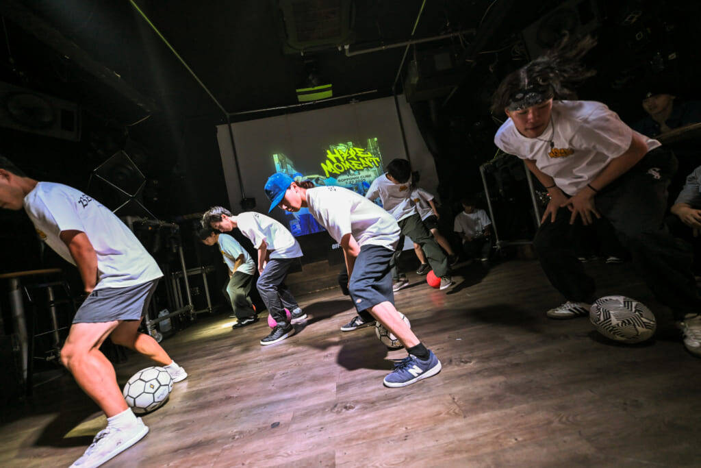 日本最大級のフリースタイルサークルPelusa。代表の2人が語る魅力とは。