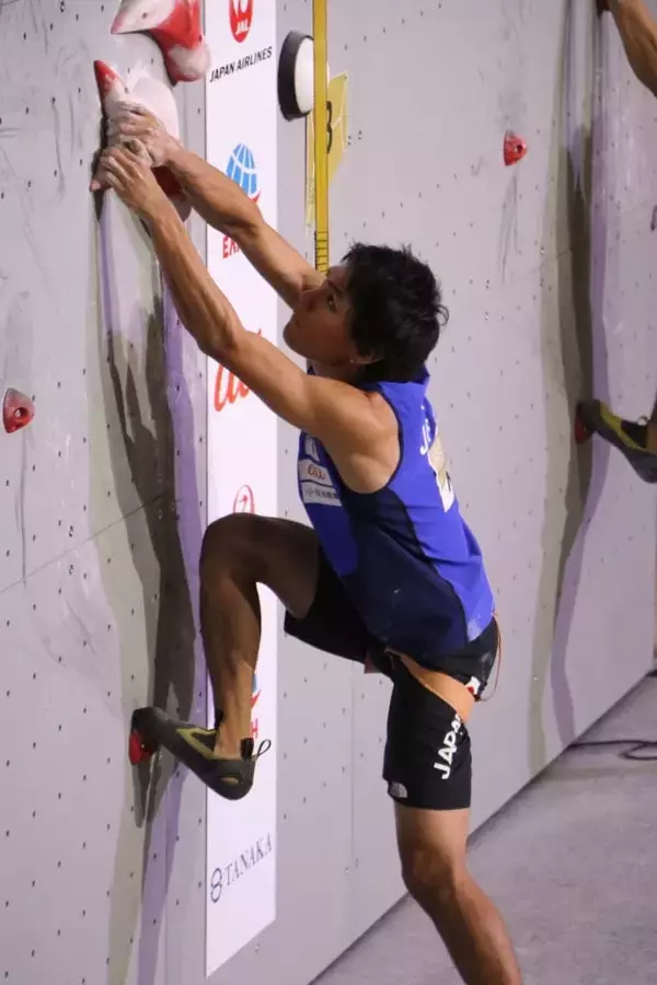 「クライミング世界選手権スピードで男子はフォッサリ、女子はミロスラウが優勝」の画像