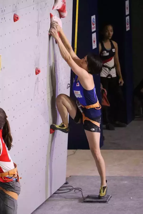 「クライミング世界選手権スピードで男子はフォッサリ、女子はミロスラウが優勝」の画像