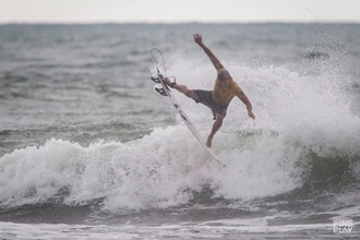 日本代表が金メダルへ前進！五十嵐カノアが明日へ向けてコメント ISA World Surfing Games