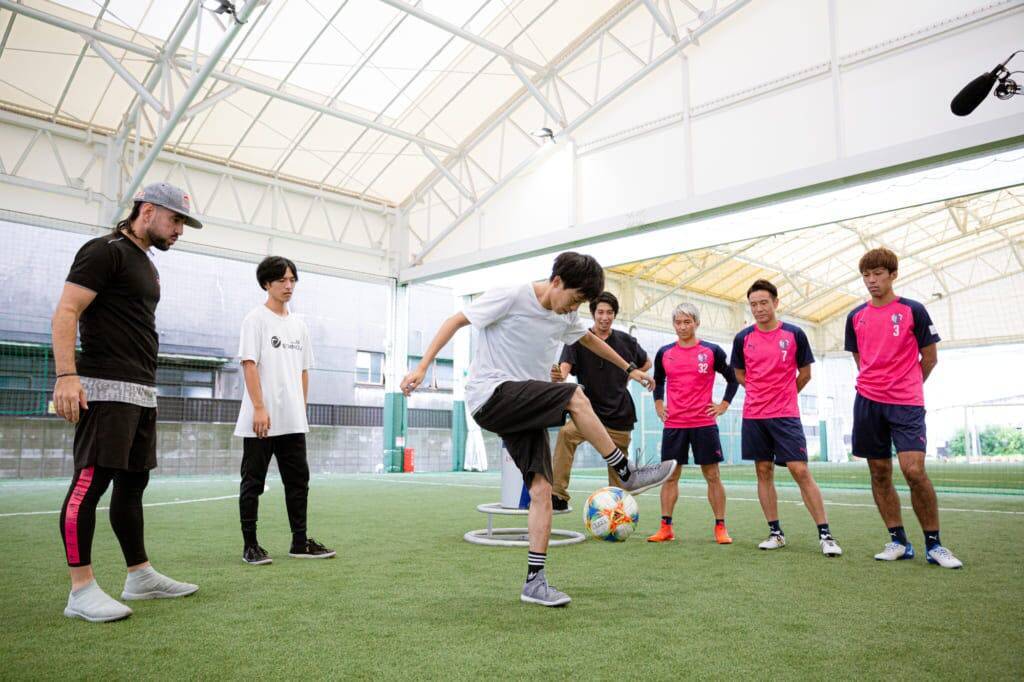 フリースタイラーVSプロサッカー選手 プライドをかけた名勝負動画、公開