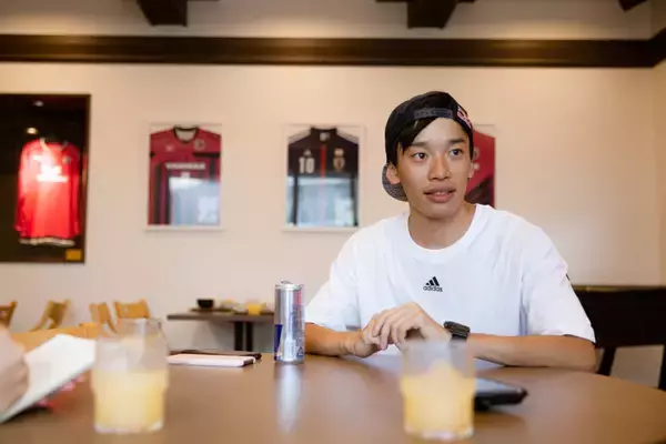 「フリースタイラーVSプロサッカー選手 プライドをかけた名勝負動画、公開」の画像