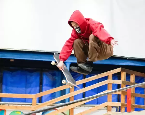 ＷＯＷＯＷオリジナル アーバンスポーツ応援番組「 HI-FIVE 」 初回はアーバンスポーツの代表格 “スケートボード に決定！