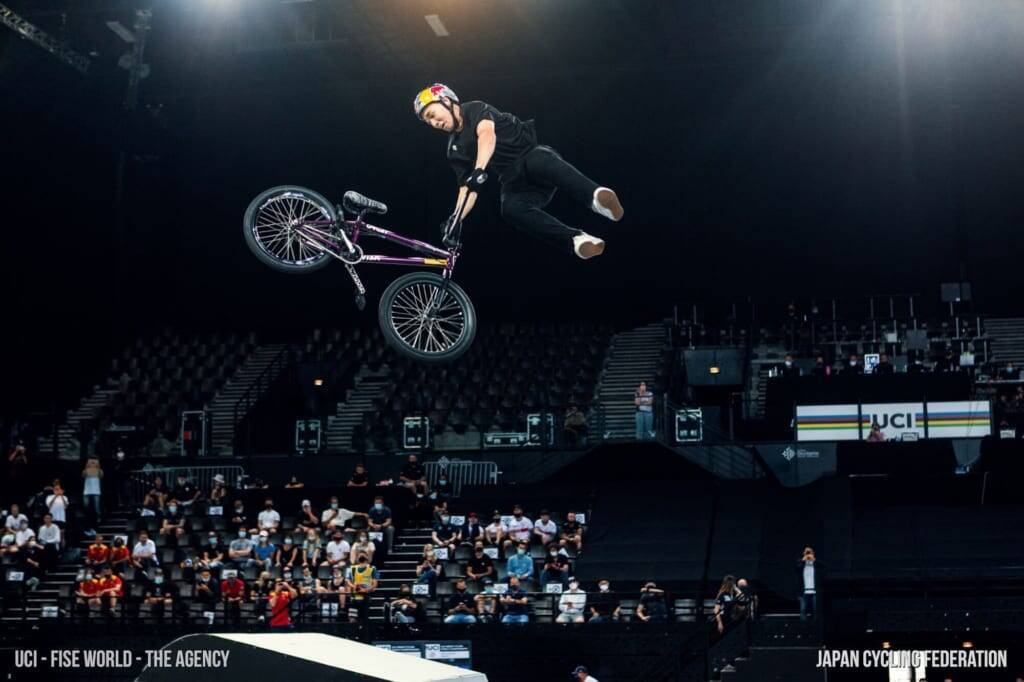 2021 年 UCI アーバンサイクリング世界選⼿権（フランス・モンペリエ）  BMX フリースタイル・パーク 中村輪夢は 7 位