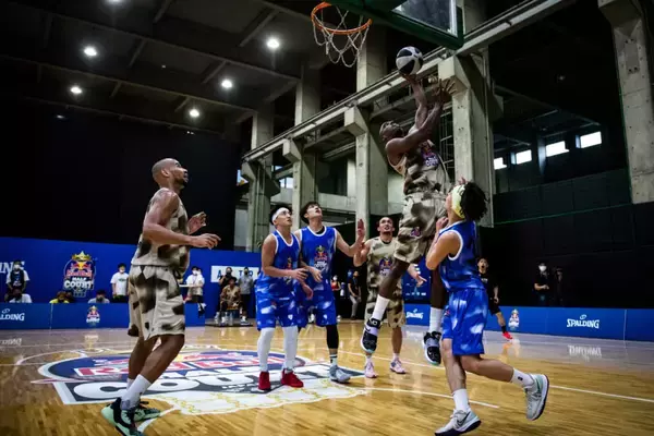 世界規模で行われるストリートボールの祭典 Red Bull Half Court 2021。日本代表は『HIU ZEROCKETS』
