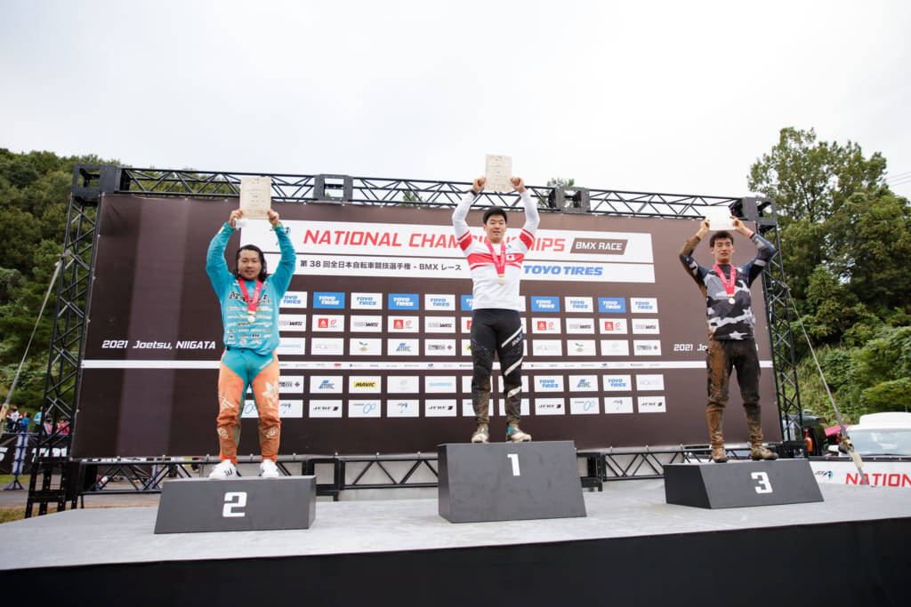 大波乱の「2021年全日本選手権BMXレース」松下巽が3年ぶり2度目の優勝、酒井亜樹が初タイトル