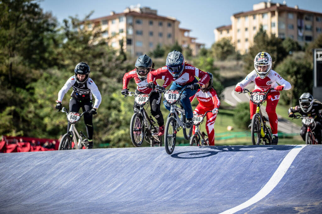 日本人選手が大活躍「2021年UCI BMXスーパークロスワールドカップ第5-6戦」第6戦ではU23カテゴリーにて丹野夏波が日本人女子初優勝